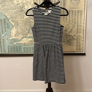 J Crew Striped Pleated Ponte Dress with zipped back and pockets XS